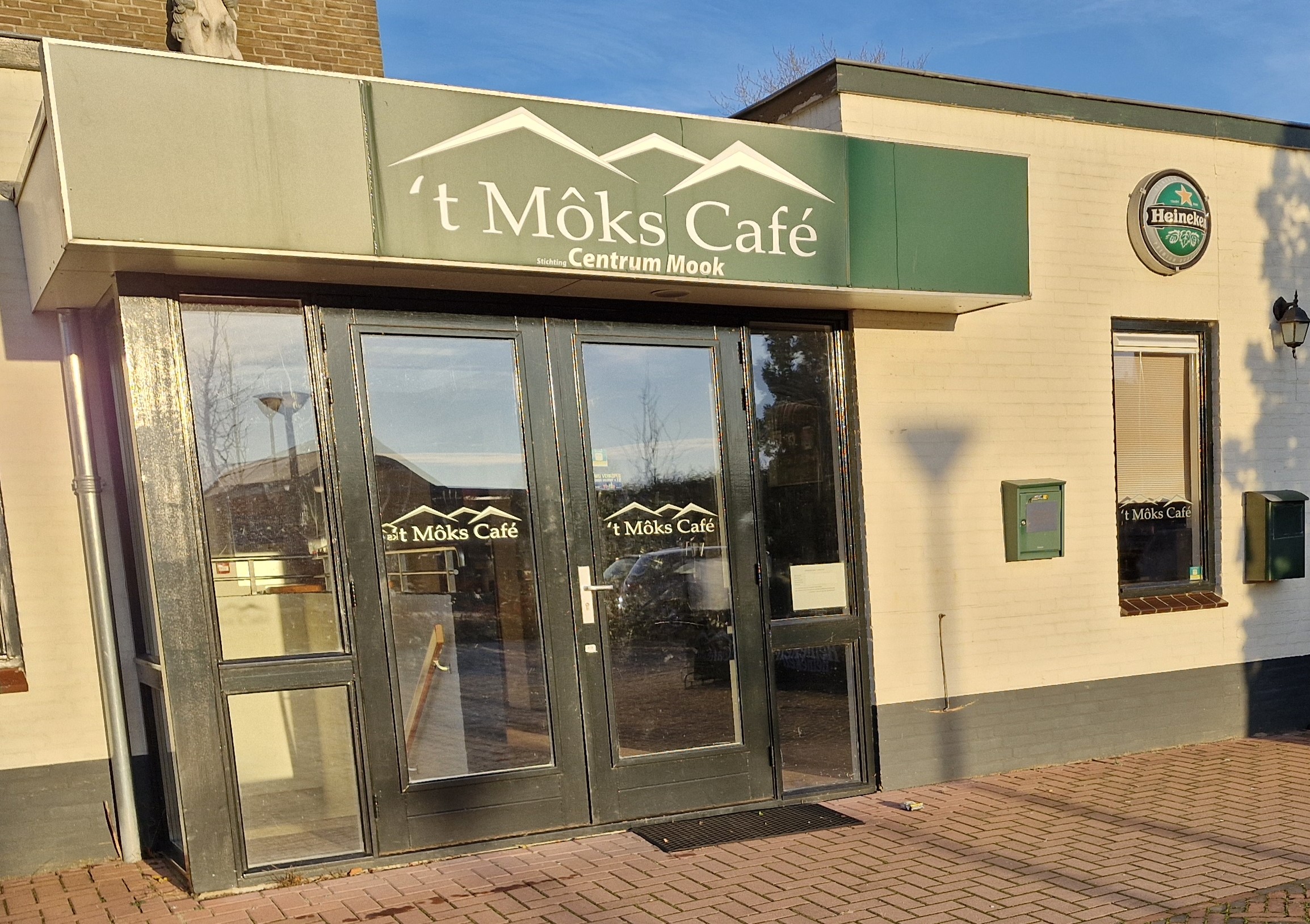 Moks cafe
